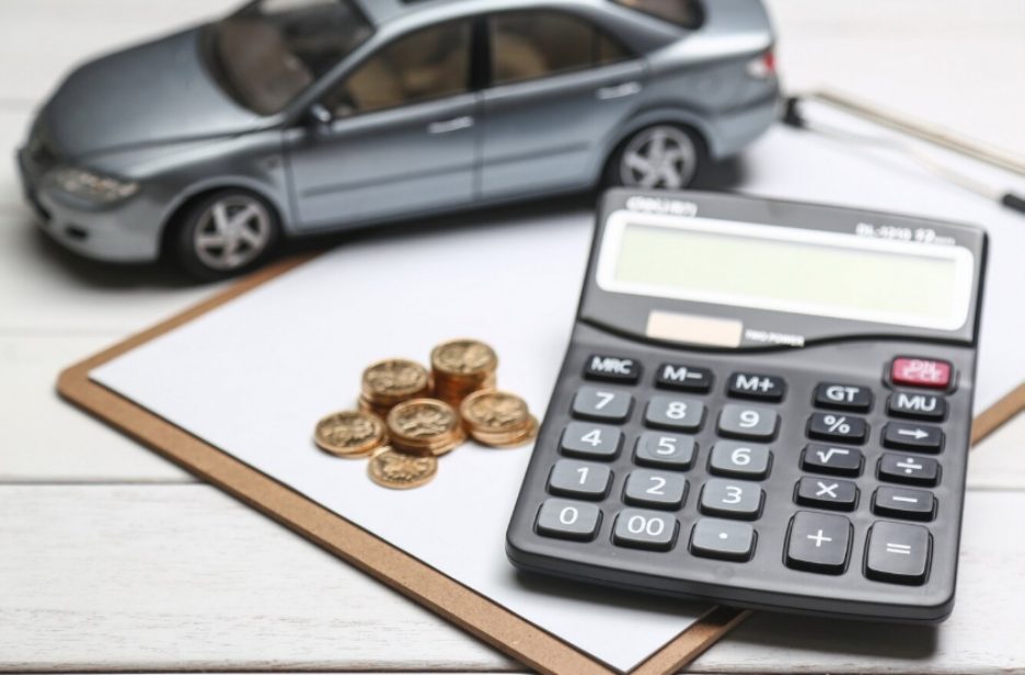 V5C Logbook Lending Vs. Traditional Personal Credit
